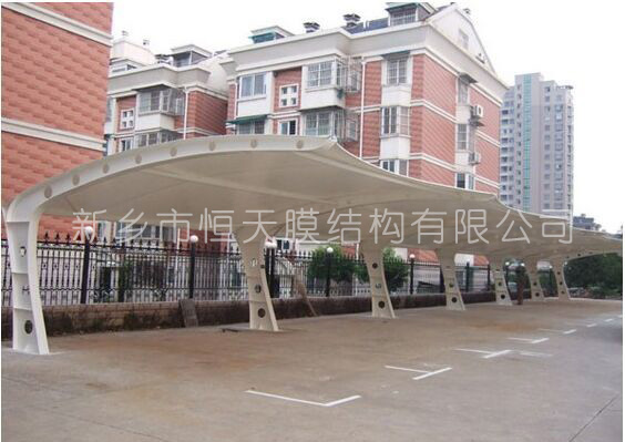 膜結(jié)構(gòu)汽車(chē)車(chē)棚